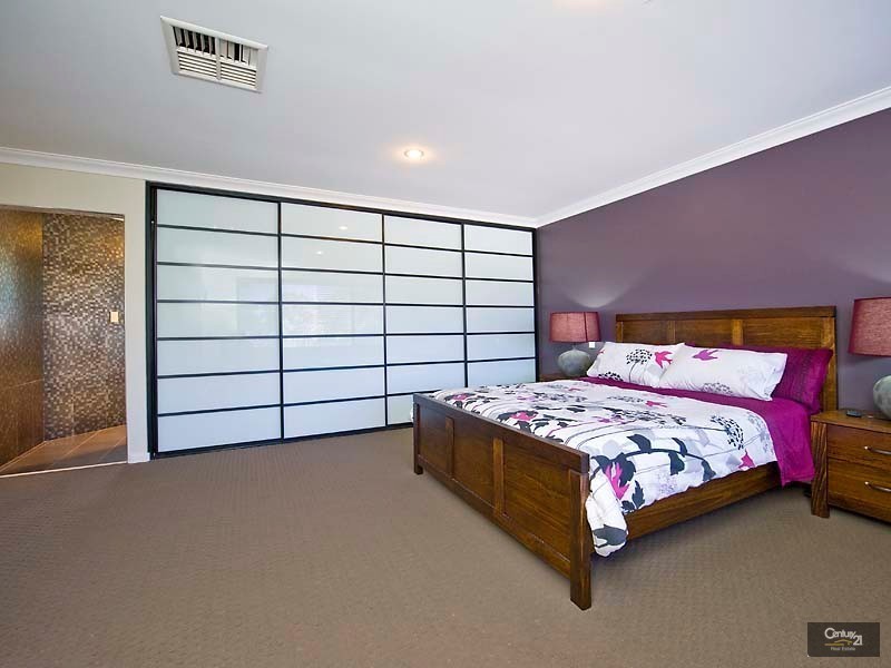 53 Chardonnay Drive, The Vines WA 6069