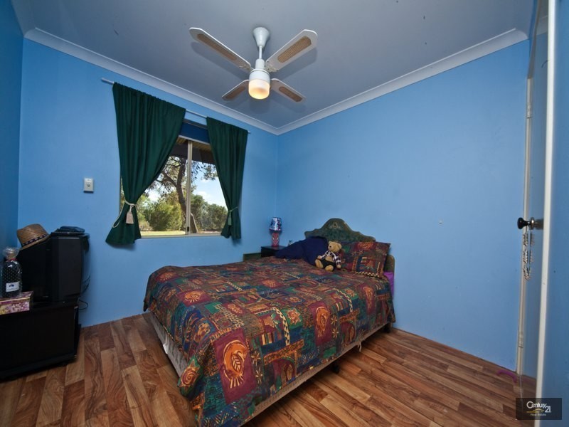 62 Crestview Drive, Lennard Brook WA 6503