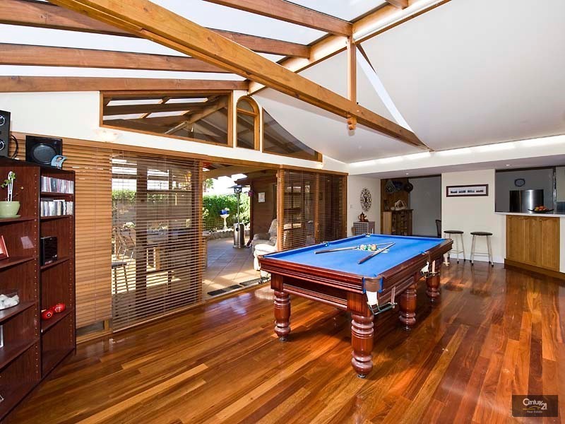 9 Marlin Place, Beldon WA 6027