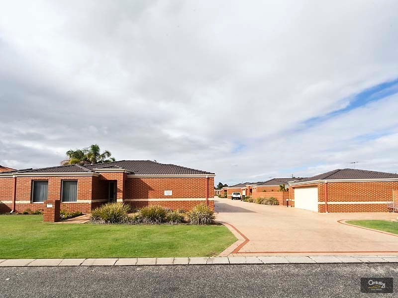 7/5 Yarra Court, Carramar WA 6031