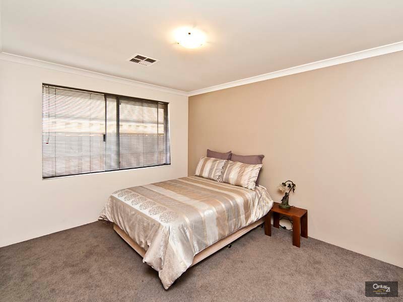 30 Longview Way, The Vines WA 6069