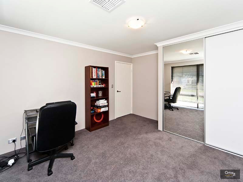 30 Longview Way, The Vines WA 6069