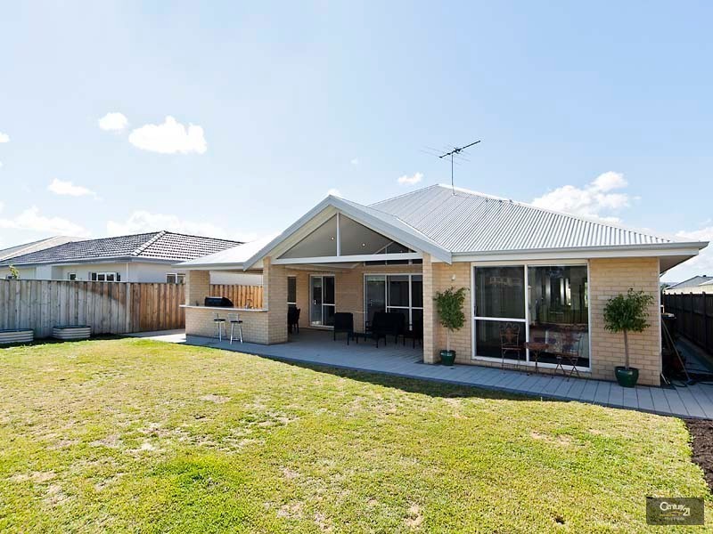 30 Longview Way, The Vines WA 6069