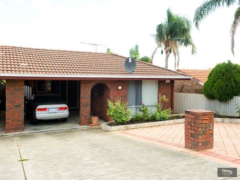 2/23 Springvale Drive, Warwick WA 6024