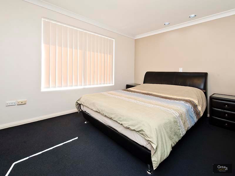 1 Theba Court, Heathridge WA 6027