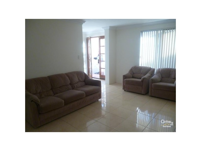 8 Bantry Bend, Mindarie WA 6030