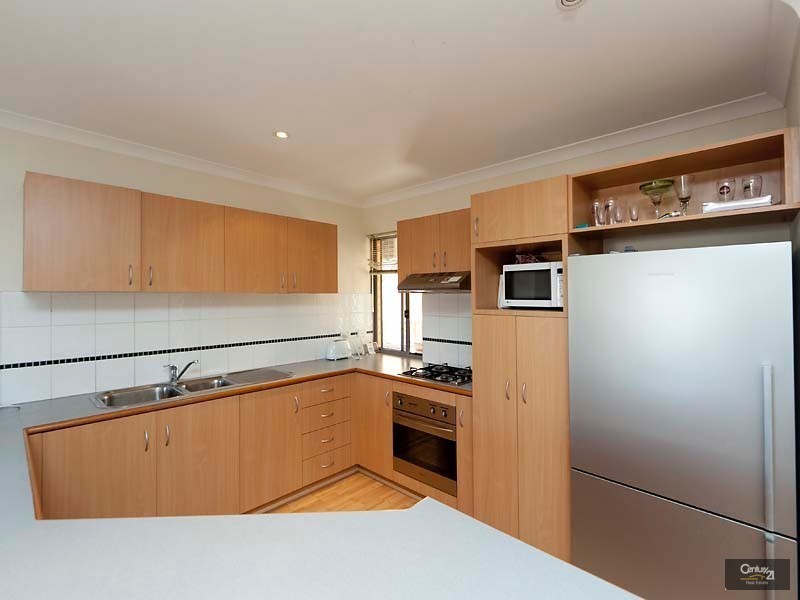 20/27 Piccadilly Circle, Joondalup WA 6027