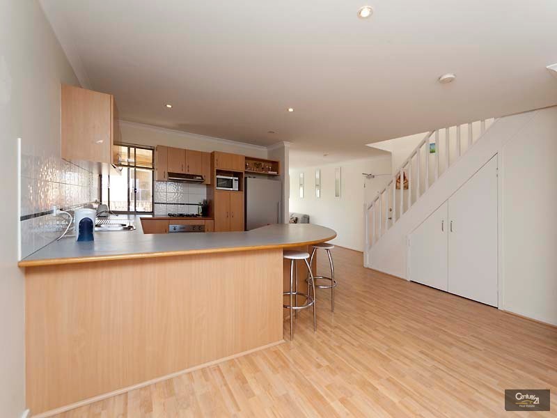 20/27 Piccadilly Circle, Joondalup WA 6027