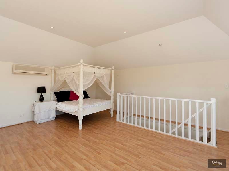 20/27 Piccadilly Circle, Joondalup WA 6027