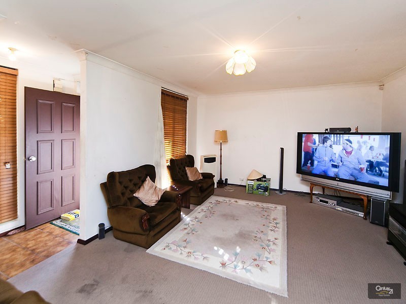 240 Gibson Avenue, Padbury WA 6025