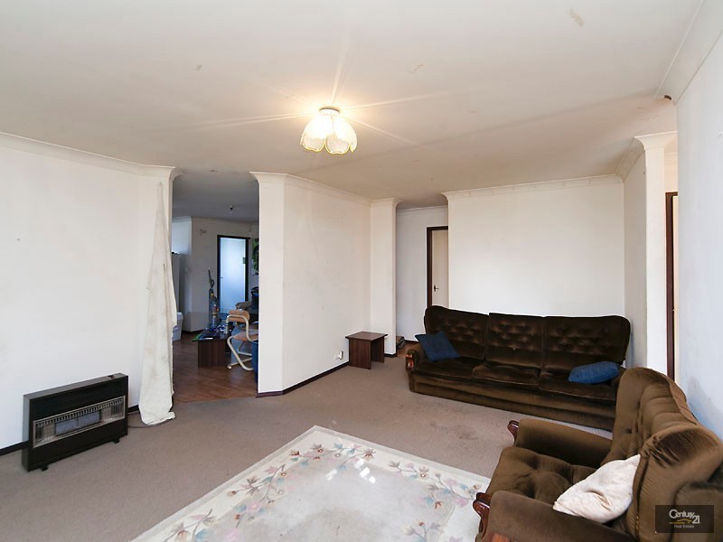 240 Gibson Avenue, Padbury WA 6025