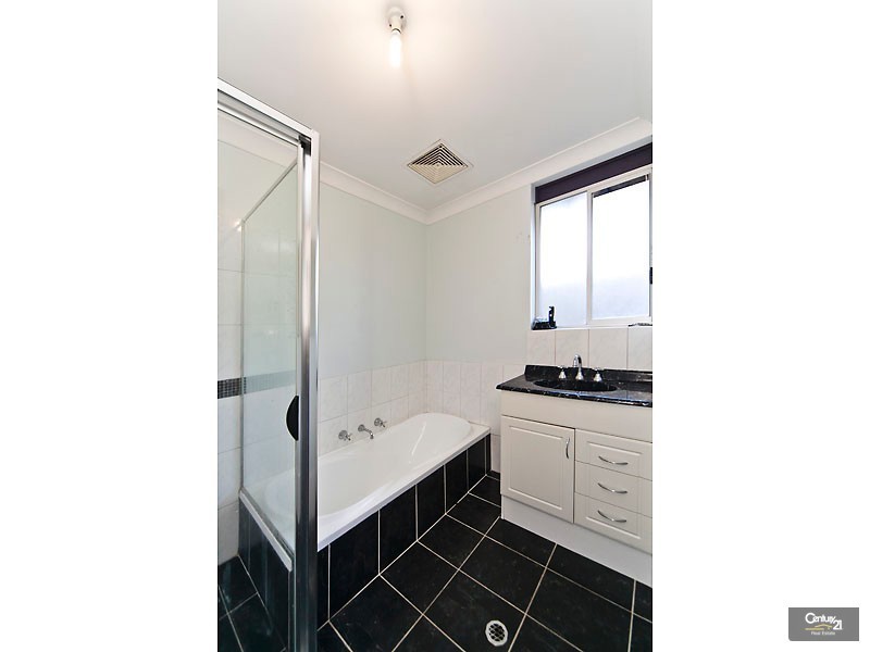 240 Gibson Avenue, Padbury WA 6025