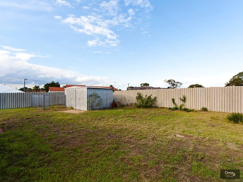 240 Gibson Avenue, Padbury WA 6025