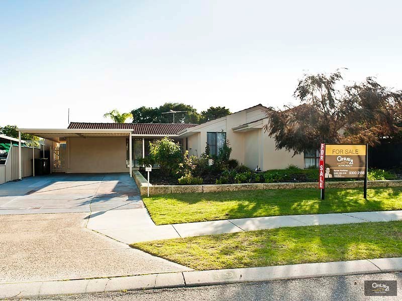 19 Leichhardt Avenue, Padbury WA 6025