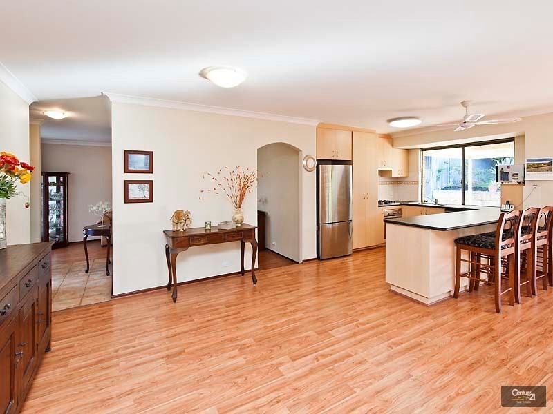 19 Leichhardt Avenue, Padbury WA 6025