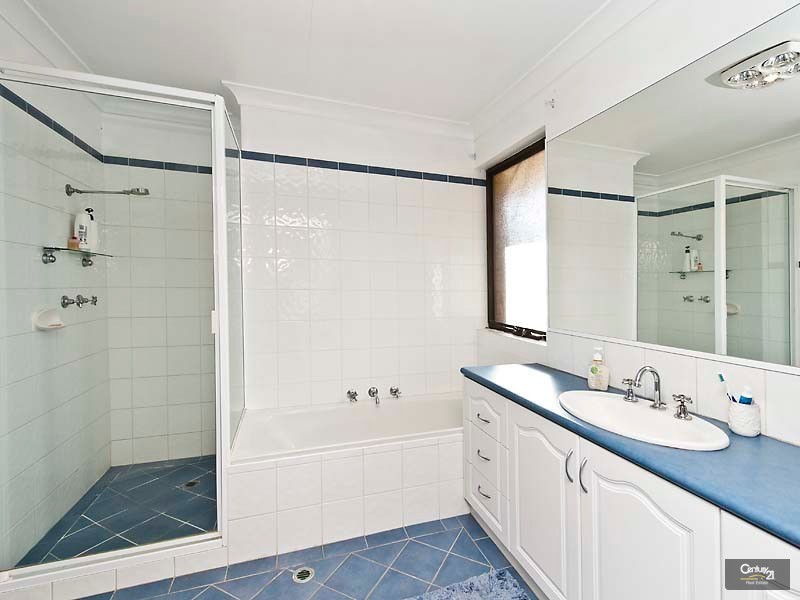 19 Leichhardt Avenue, Padbury WA 6025