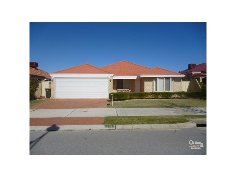 18 Wiltshire Entrance, Butler WA 6036