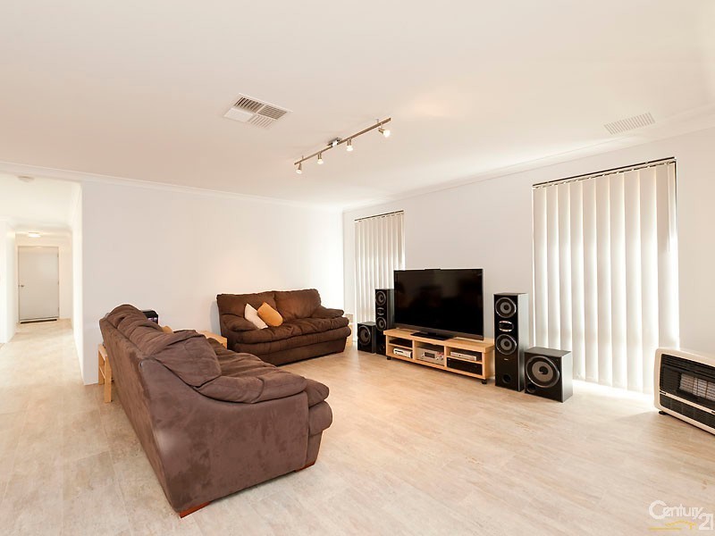 21 Moorlinch Street, Butler WA 6036