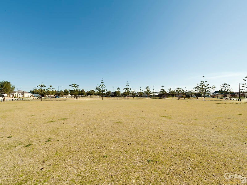 21 Moorlinch Street, Butler WA 6036