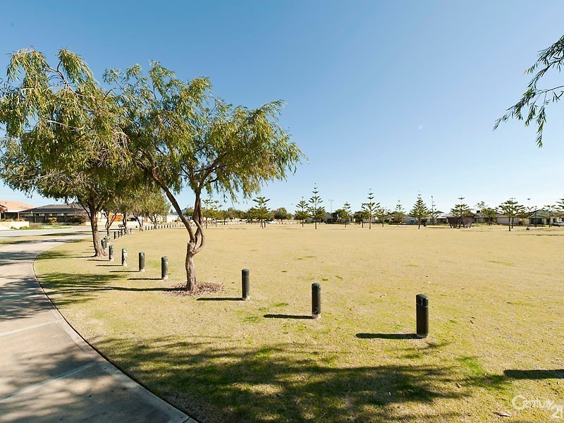 21 Moorlinch Street, Butler WA 6036