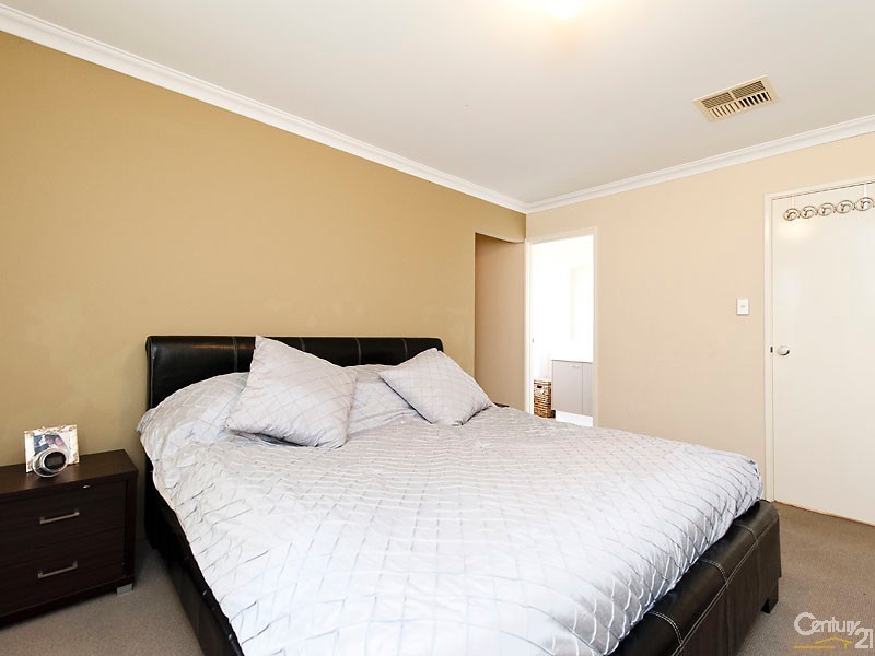 1 Atanasoff Road, Tapping WA 6065