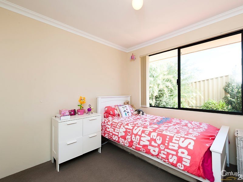 1 Atanasoff Road, Tapping WA 6065