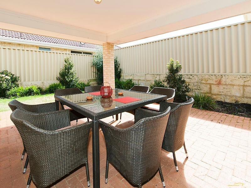 1 Atanasoff Road, Tapping WA 6065