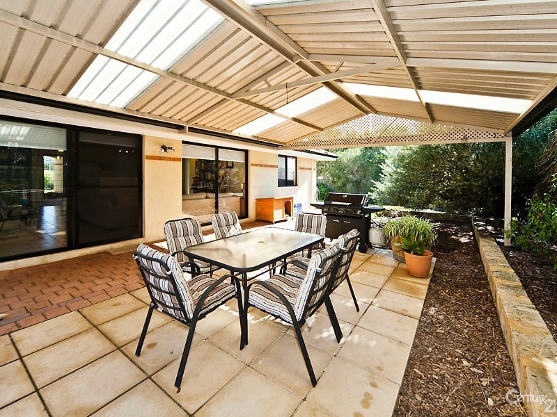 9 Namoi Turn, Merriwa WA 6030