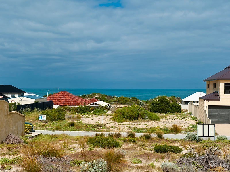 9 Moonlighter Way, Yanchep WA 6035