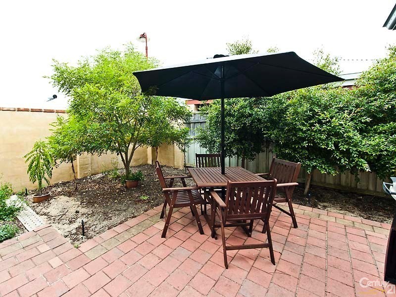 9 Strathmore Parkway, Ellenbrook WA 6069