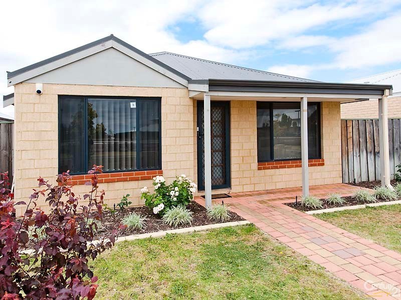 9 Strathmore Parkway, Ellenbrook WA 6069