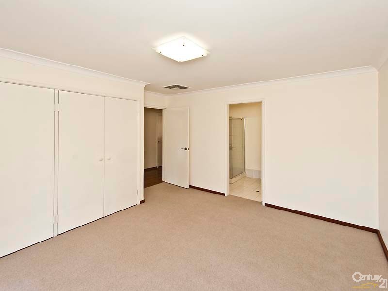 14 Carr Cres, Warwick WA 6024