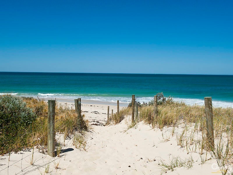 5 Moonlighter Way, Yanchep WA 6035