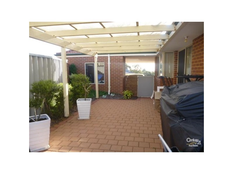 10 Keppoch Court, Kinross WA 6028