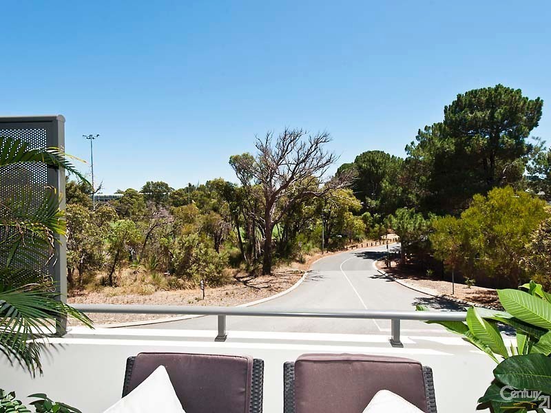 31/2 Molloy Promenade, Joondalup WA 6027