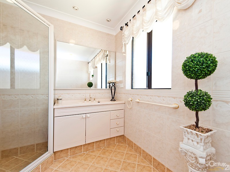 96 Constellation Drive, Ocean Reef WA 6027