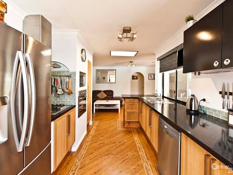 23 Beenong St, Wanneroo WA 6065