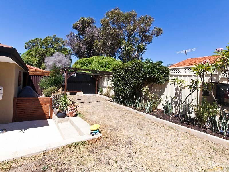 23 Beenong St, Wanneroo WA 6065