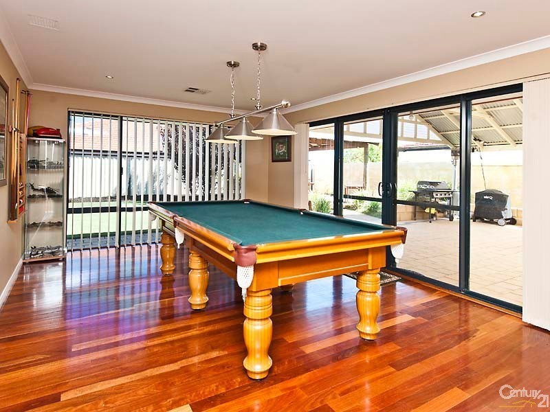 73 Tandara Fairway, Tapping WA 6065