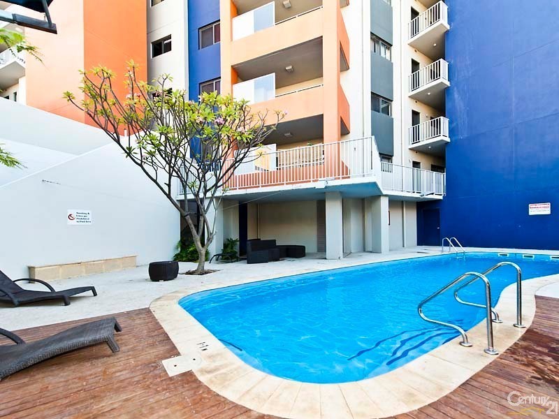 4/2 Molloy Promenade, Joondalup WA 6027