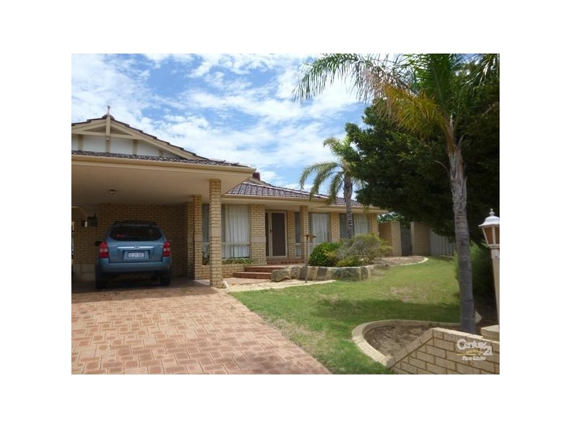 14  Stenton Gardens, Kinross WA 6028