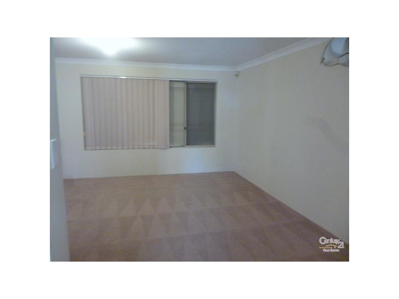 20 Lagonda Place, Marangaroo WA 6064