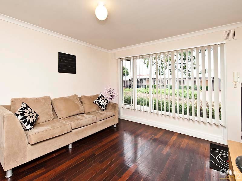 3/17 Westbrook Way, Girrawheen WA 6064