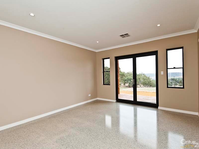 5 Resonator Lane, Bullsbrook WA 6084