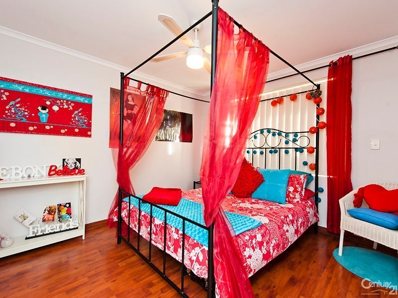 20 Negresco Turn, Currambine WA 6028