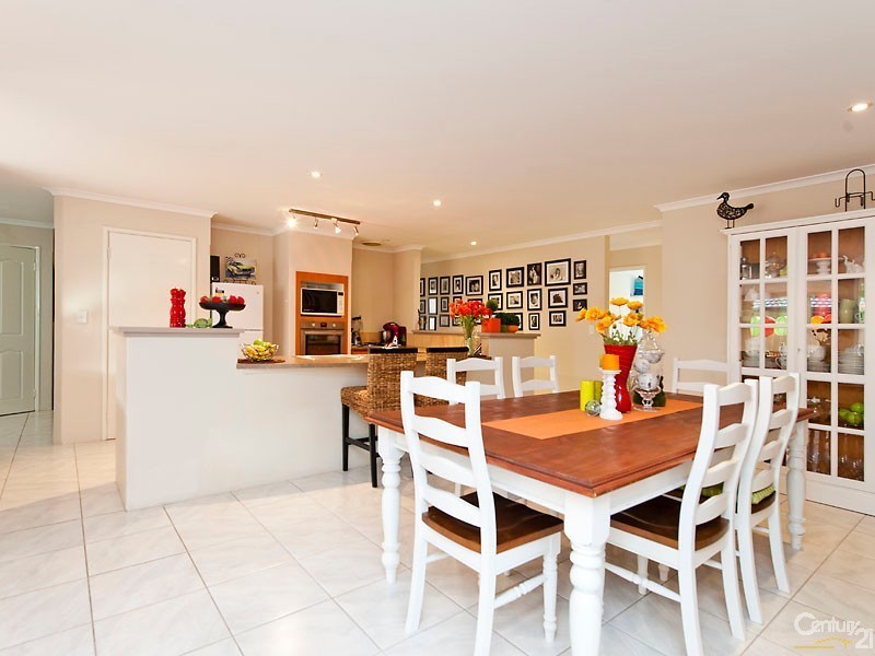 20 Negresco Turn, Currambine WA 6028