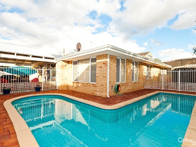 20 Negresco Turn, Currambine WA 6028