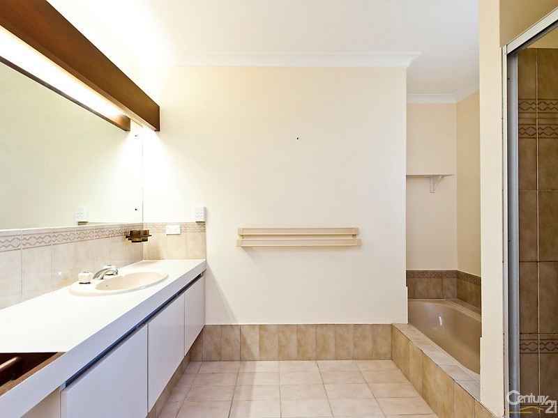 6 Dowel Court, Ocean Reef WA 6027