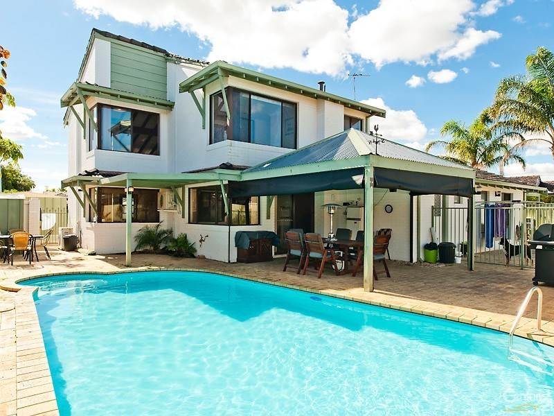 6 Dowel Court, Ocean Reef WA 6027