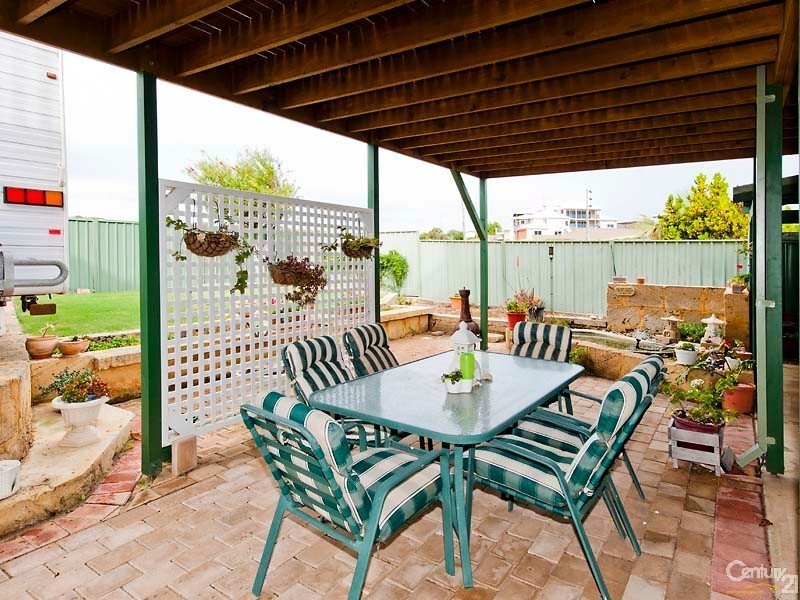 3 Jones Promenade, Seabird WA 6042